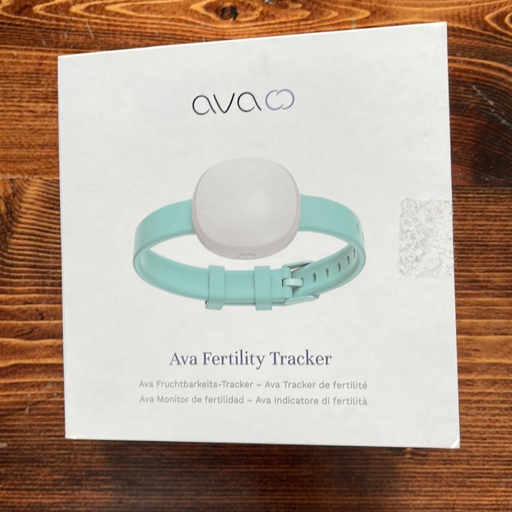 Ava fertility bracelet